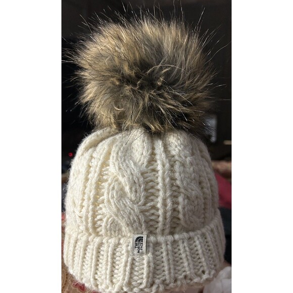 North Face Beanie Womens One Size Off White Brown Chunky Knit Pom Pom Ski Lodge - Picture 1 of 6